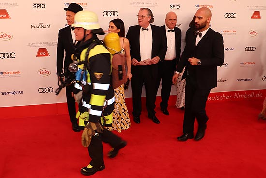 Feuerwehr auf dem Red Carpet @ Deutscher Filmball 2019 (©Foto.Martin Schmitz)